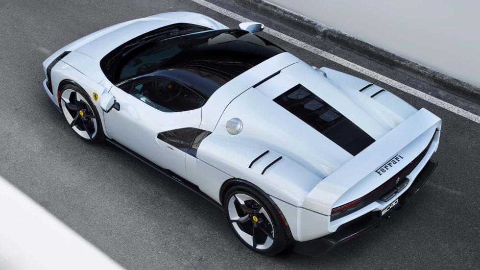 Η Ferrari τιμά την θρυλική F40 με τη μοναδική SC40